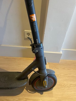 Patinete Xiaomi + Casco de Regalo