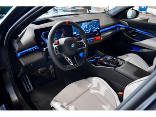 BMW M M5 535 kW (727 CV)