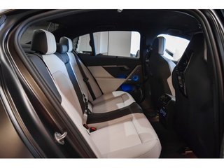 BMW M M5 535 kW (727 CV)