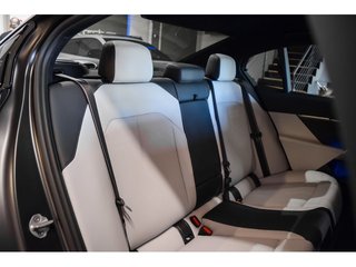 BMW M M5 535 kW (727 CV)