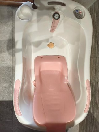 Bañera bebé con patas plegable de la marca Olmitos