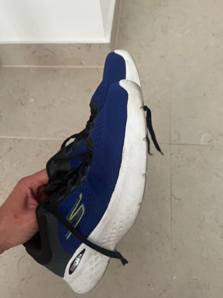 Zapatillas Skechers GOrun Azul y Negro