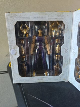 Saint Seiya Shura Capricorno Bandai Myth Cloth