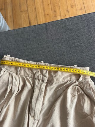 Pantalón de lino beige