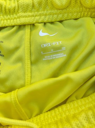 Pantalon Atletico de Madrid con etiquetas
