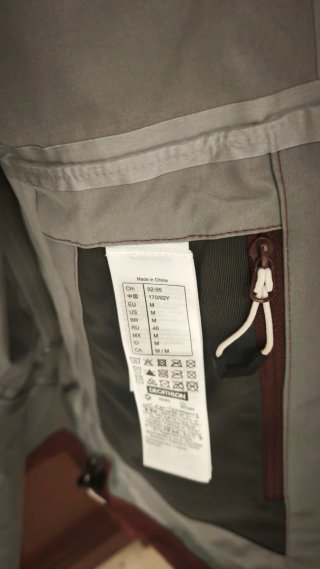 Chubasquero Quechua impermeable Talla M
