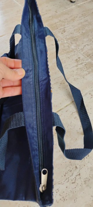 Bolso Tote Azul y Dorado