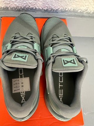 Nike Metcon 10 Crossfit talla 40,5 color verde