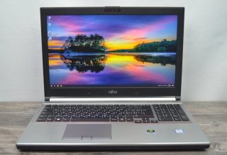 Fujitsu PC Gama Alta
