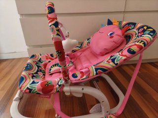 Hamaca Tuc Tuc rosa con arco de juegos