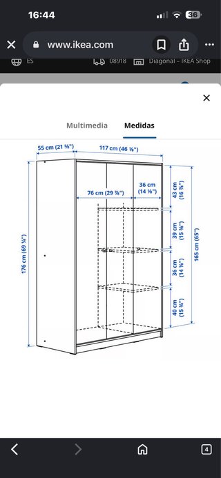 Armario blanco de tres puertas de ikea