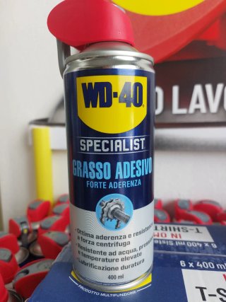 WD-40 Grasso Adesivo Forte Aderenza Spray