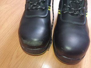 Zapatos de trabajo Mendi negros y verdes