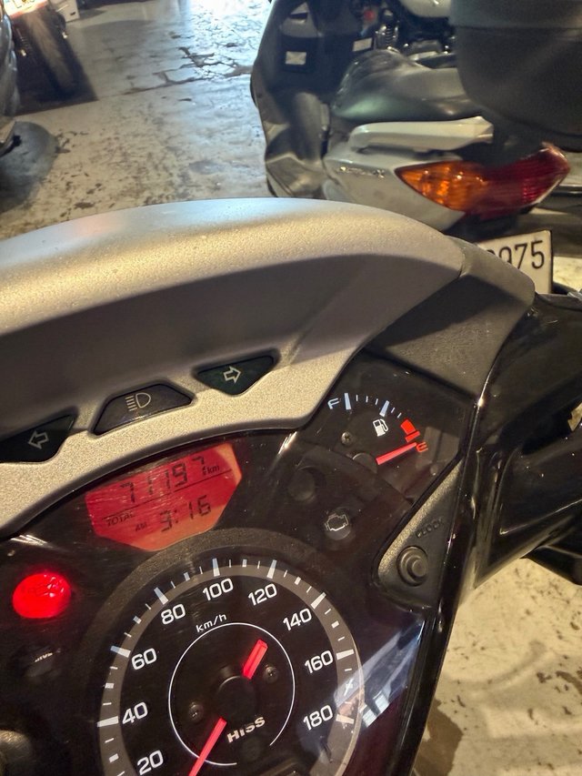 Honda SH 300 2013