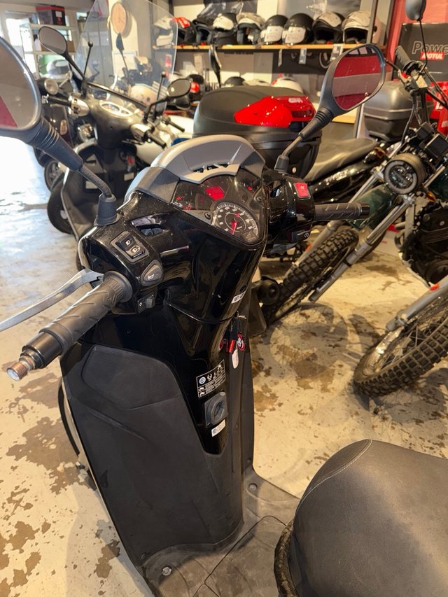 Honda SH 300 2013