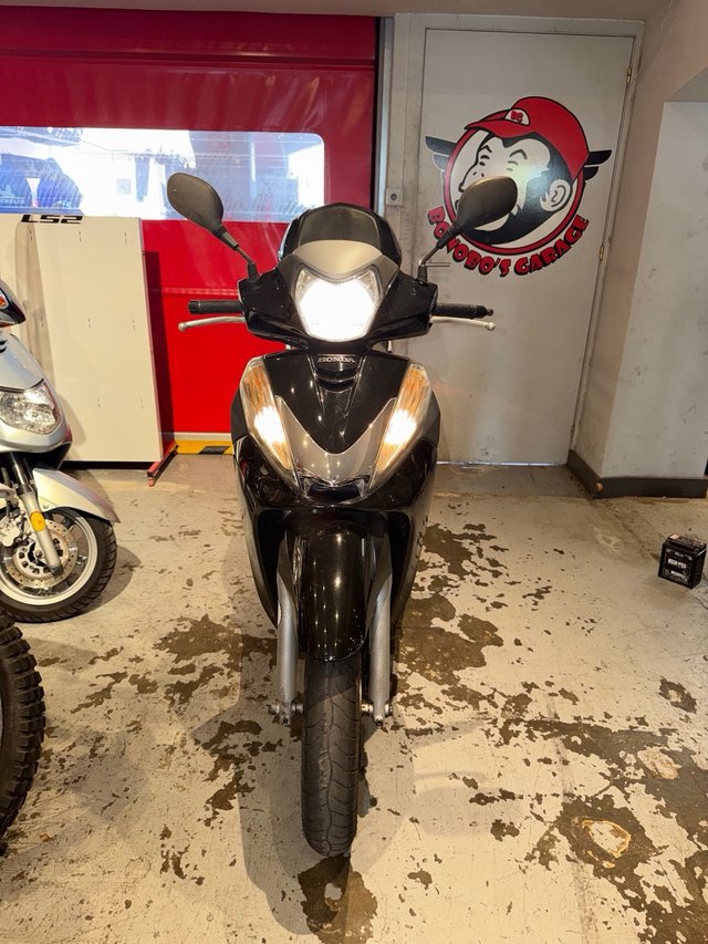 Honda SH 300 2013