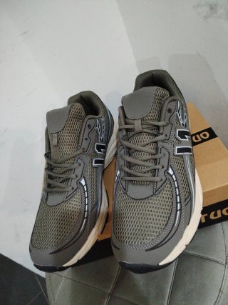 Scarpe Uomo N.47 Beige/Verde