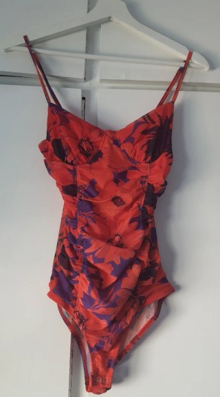 Body Stradivarius Naranja y Morado