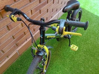Bicicleta Infantil 16 Decathlon, pata de cabrá luz