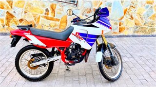 Derbi Senda 4000km Roja, Blanca y Morada