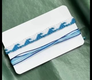 Pulsera de olas azul y blanco