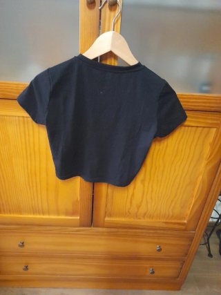 Camiseta SHEIN Negra XS.