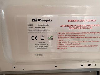 Microondas Orbegozo 700W