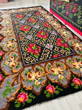 Tappeto Kilim Lana Nero e Rosa
