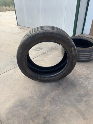 Neumático 275/45 R20 V XL Seminuevo
