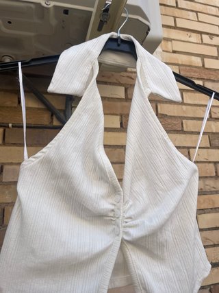Top halter blanco NUEVO de Bershka
