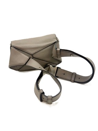 Riñonera Loewe Puzzle Gris