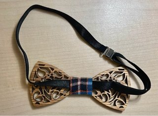 Pajarita Madera Tallada