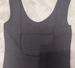Vestido corto negro