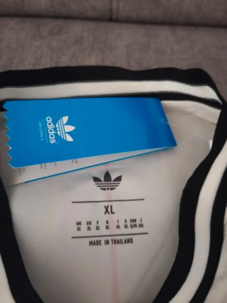 Camiseta Adidas Japón XL