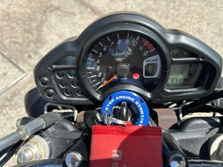 Suzuki Gladius 650 Naked