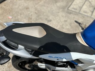 Suzuki Gladius 650 Naked