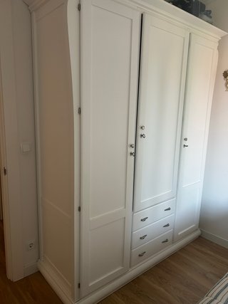 Armario blanco 3 puertas