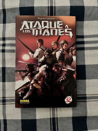 ATAQUE A LOS TITANES 32