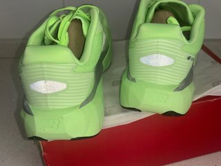 New Balance Rebel V5 Talla 45 290 cm
