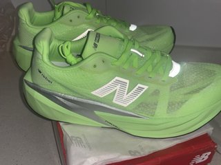 New Balance Rebel V5 Talla 45 290 cm