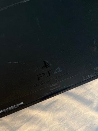 Consola PS4 Negra + 2 Mandos y Diferentes juegos