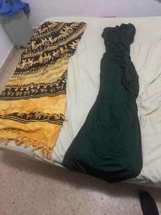 Vestido verde con estampado étnico