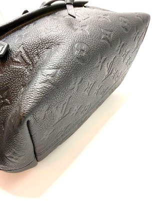 Mochila Louis Vuitton Montsouris Empreinte Negra