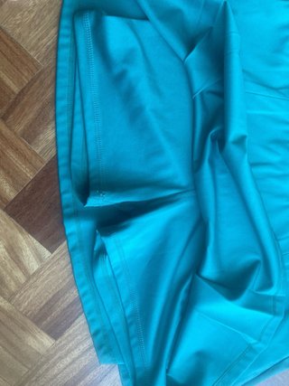 Conjunto Born Living Yoga falda pantalón y top
