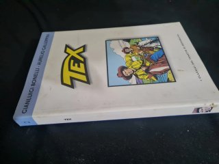 Fumetti tex speciali e almanacco