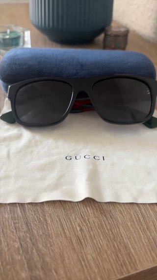 Gafas de Sol Gucci Negras y Grises