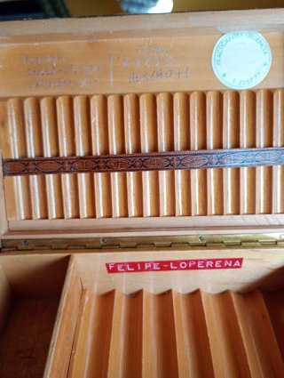 Scatola per sigari in pelle 1950 con incisione di barca
