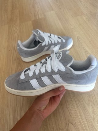 Adidas Campus 00S Gris y Blanco