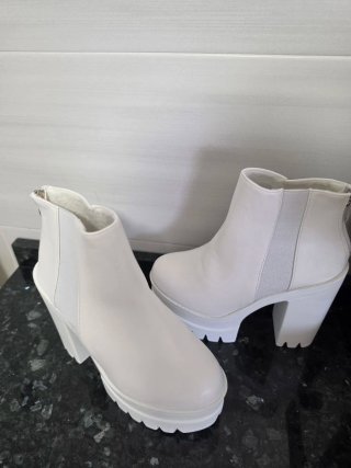 Lote botines de mujer nuevos