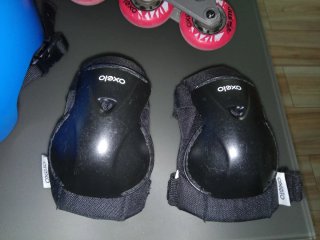 Patines en línea y protecciones infantiles